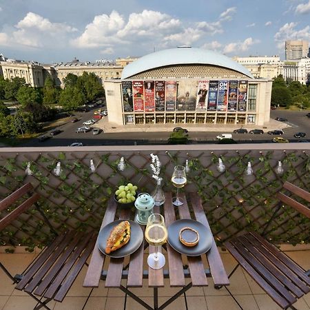 بوخارست New - Elegant Duplex With Amazing View & Balcony - Homey Residence المظهر الخارجي الصورة