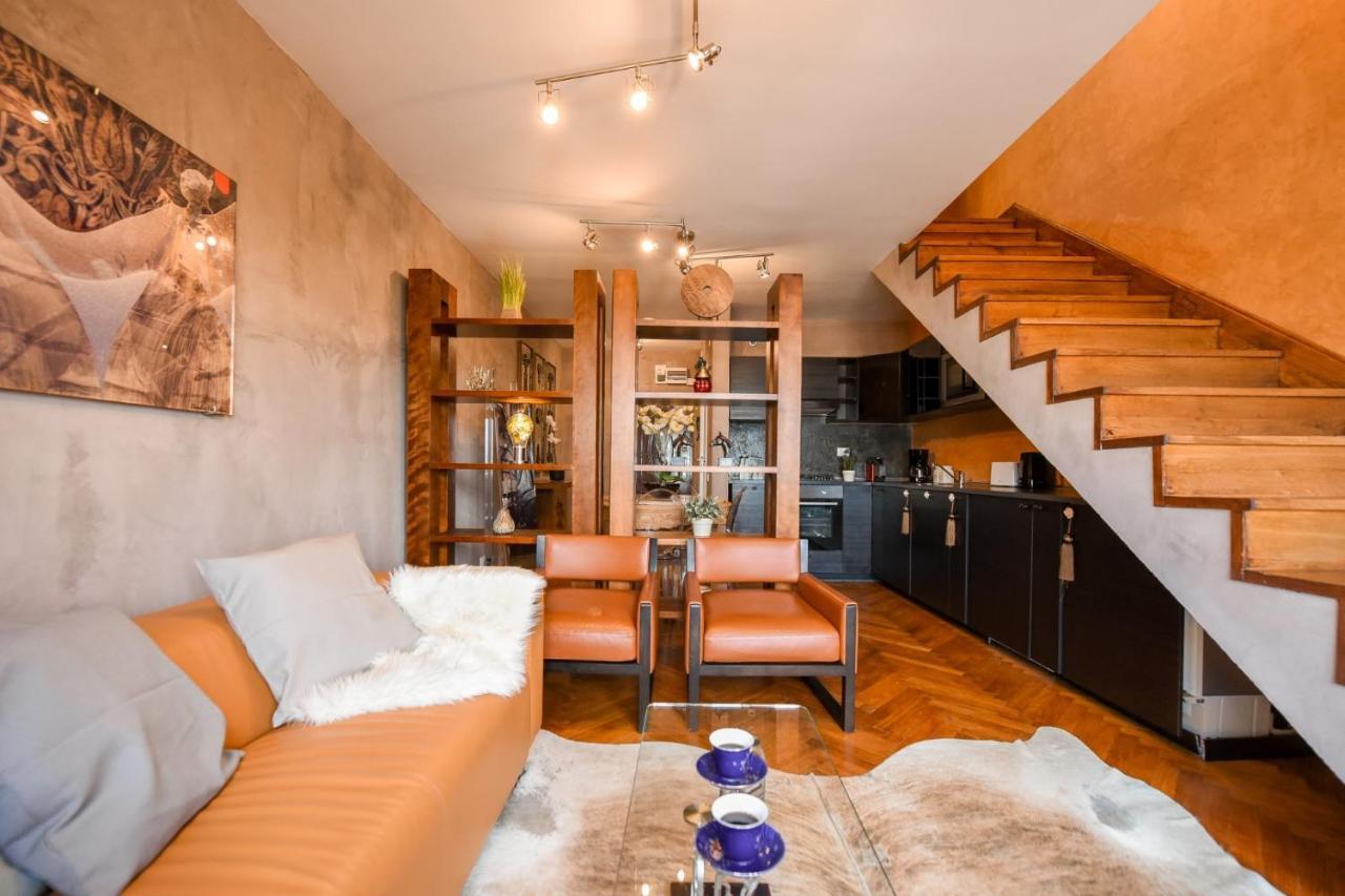 بوخارست New - Elegant Duplex With Amazing View & Balcony - Homey Residence المظهر الخارجي الصورة